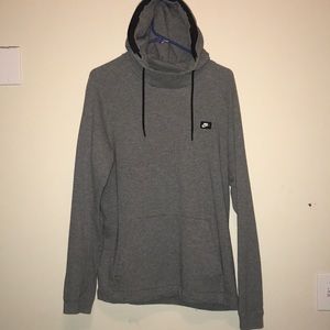 Nike medium hoodie meshed hood